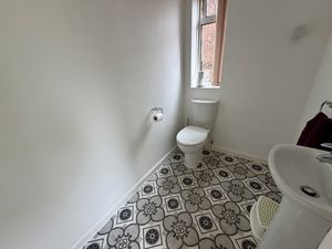 Downstairs W/C- click for photo gallery